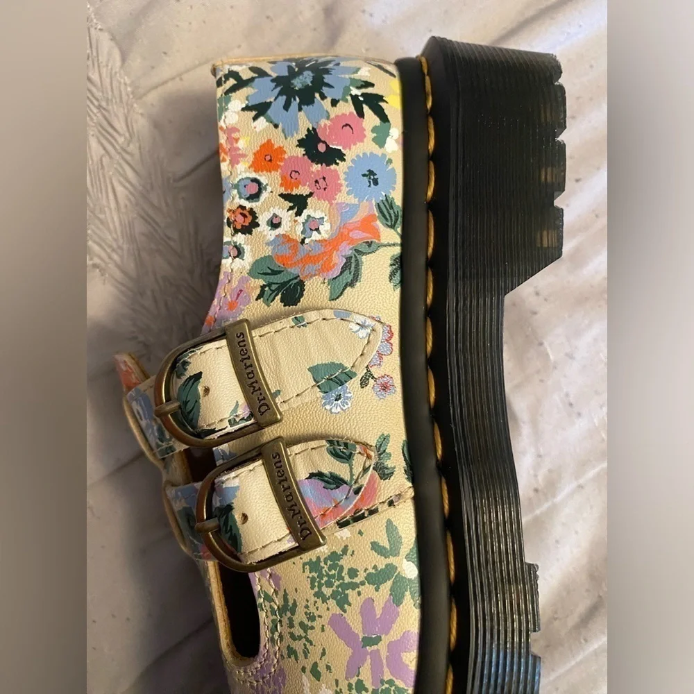 NWOT Dr. Martens 8065‎ Floral Mash Up Leather Mary Jane 'Parchment Beige Size 5 - Picture 6 of 13